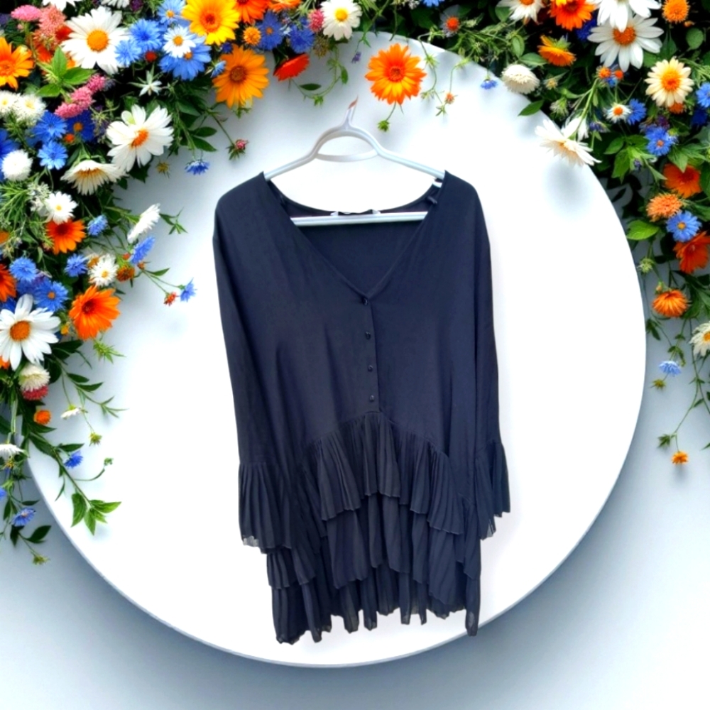 Zara Black Asymmetrical Ruffled Long Sleeve Blouse
